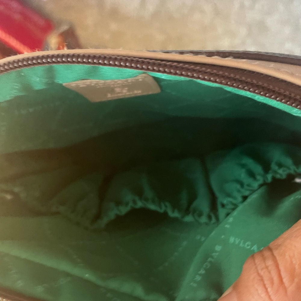 Bvlgari Makeup Bag for Emirates in excellent
Condition - Picture 7 of 7